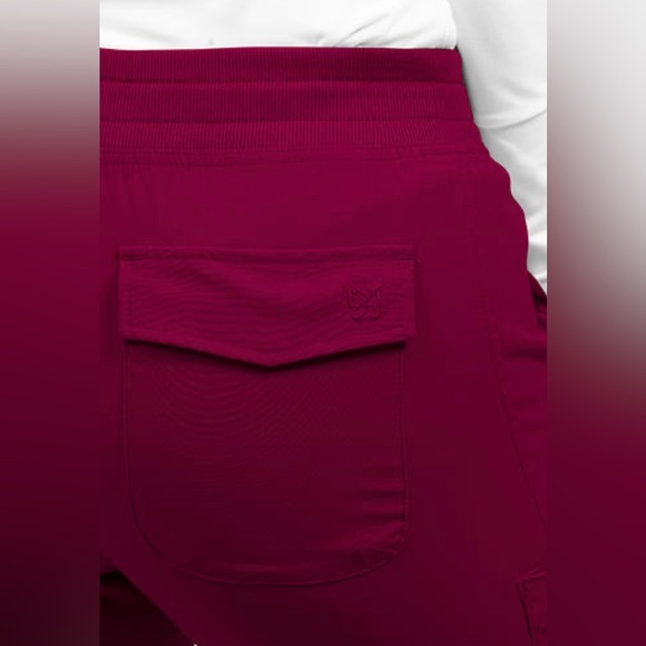 Women’s scrubs, Willow Brook Bella Pull On Cargo Pant, red wine color. Size S - Picture 6 of 6